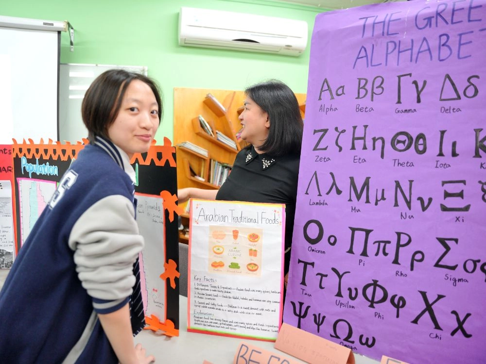 Alice & Agnes 媽媽